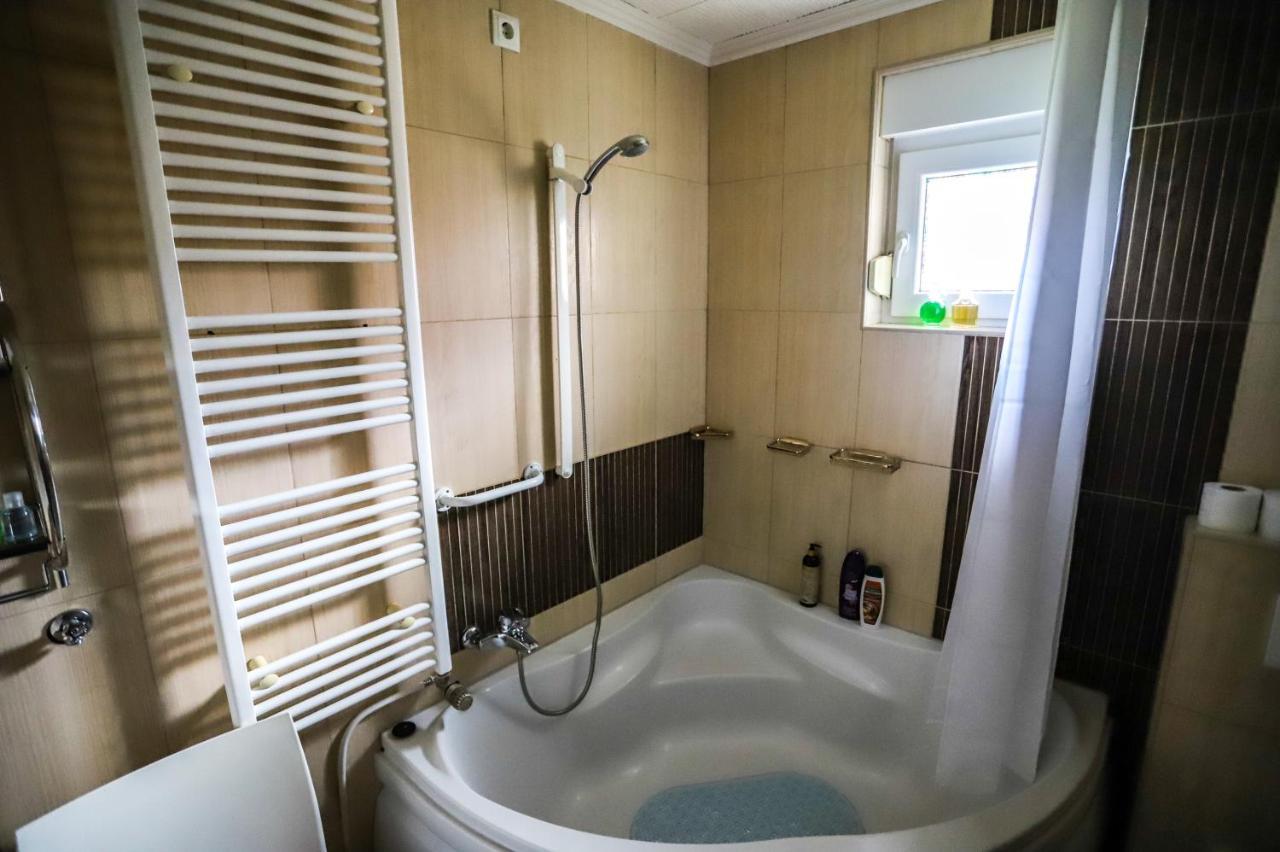 Apartman Veronika Ðakovo Kültér fotó