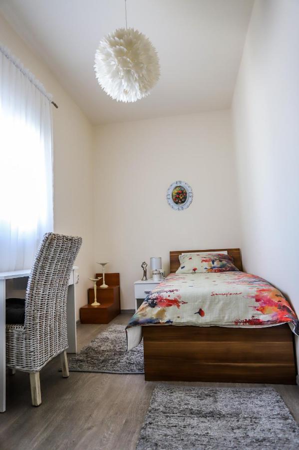 Apartman Veronika Ðakovo Kültér fotó